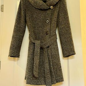 Ellen Tracy Woman’s Knee length Tweed Coat